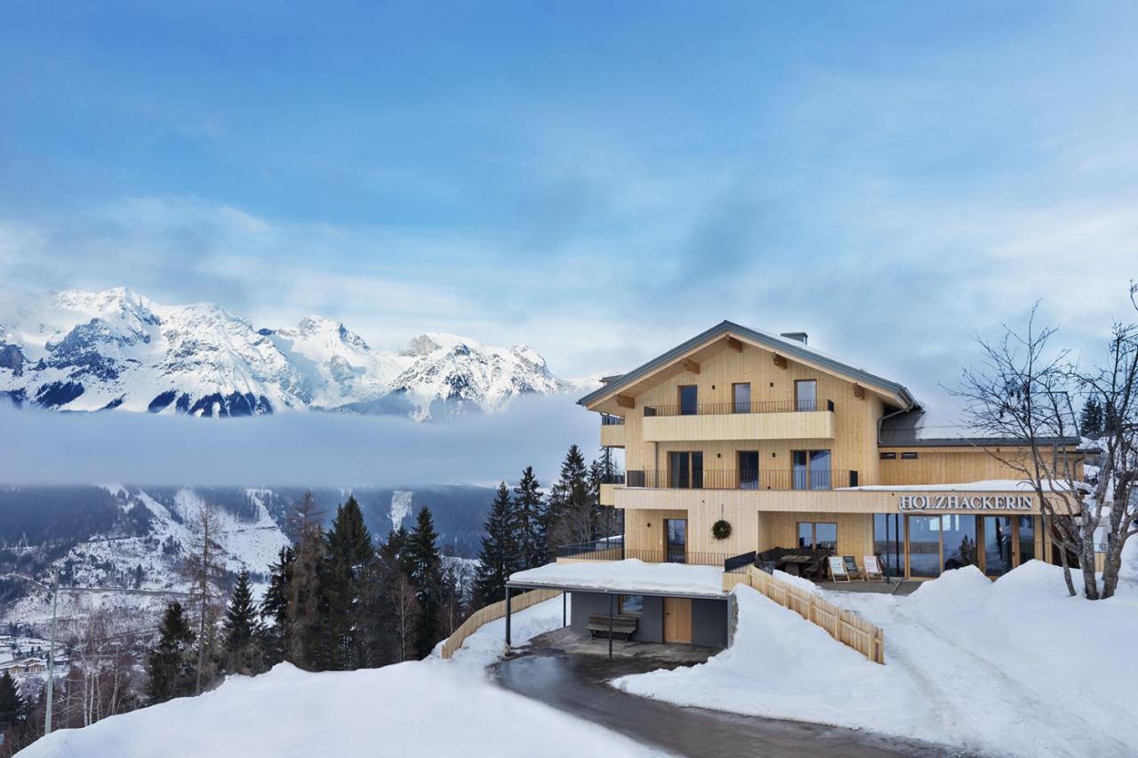 Holzhackerin - The Charming Haus Am Berg Aparthotel Schladming Exterior photo