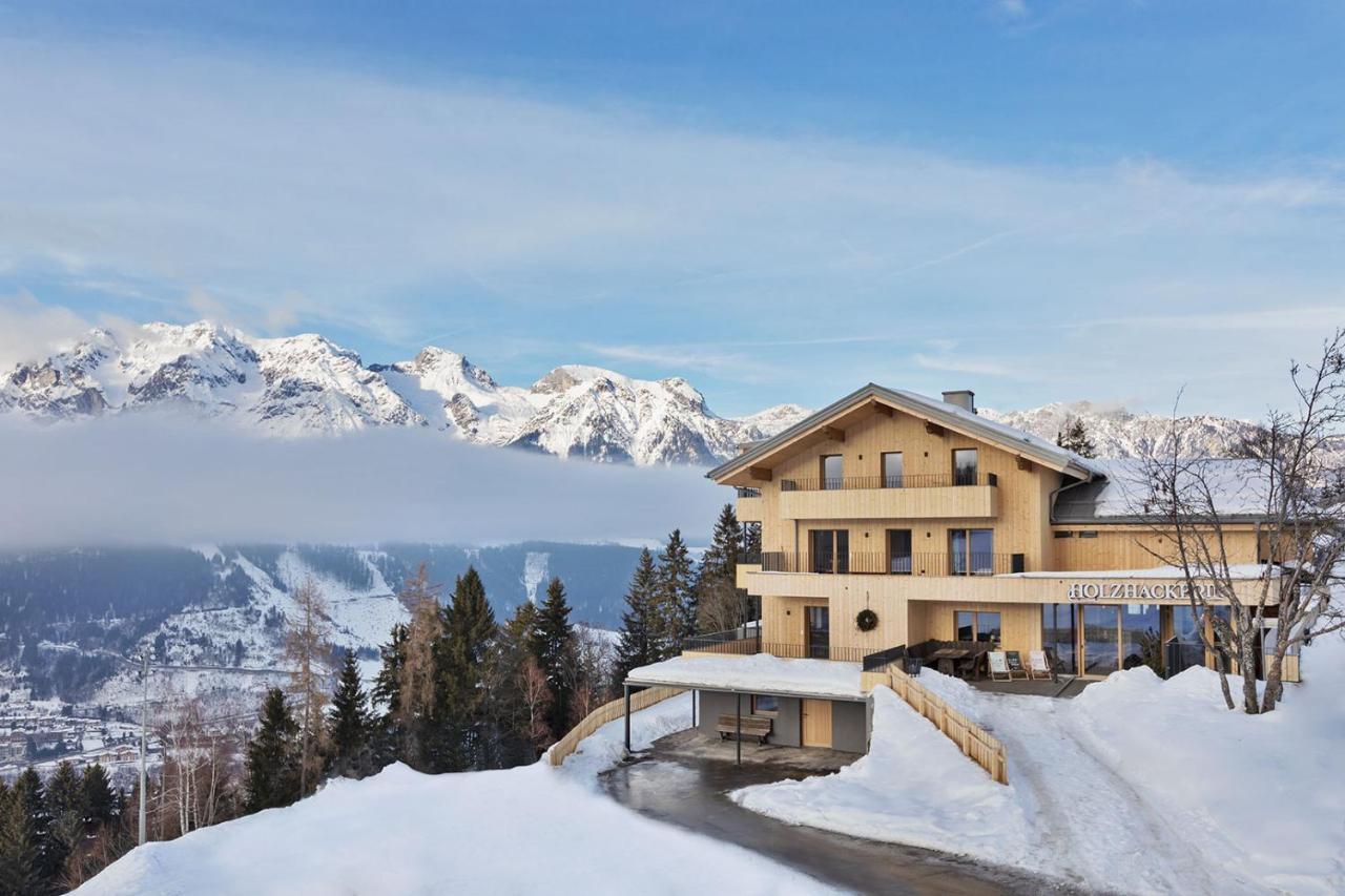 Holzhackerin - The Charming Haus Am Berg Aparthotel Schladming Exterior photo