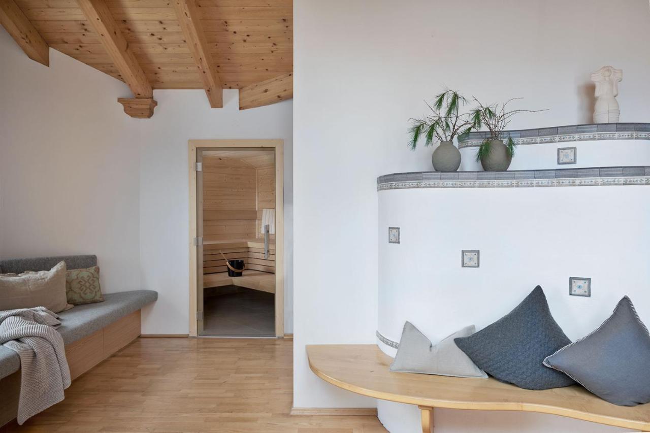Holzhackerin - The Charming Haus Am Berg Aparthotel Schladming Exterior photo