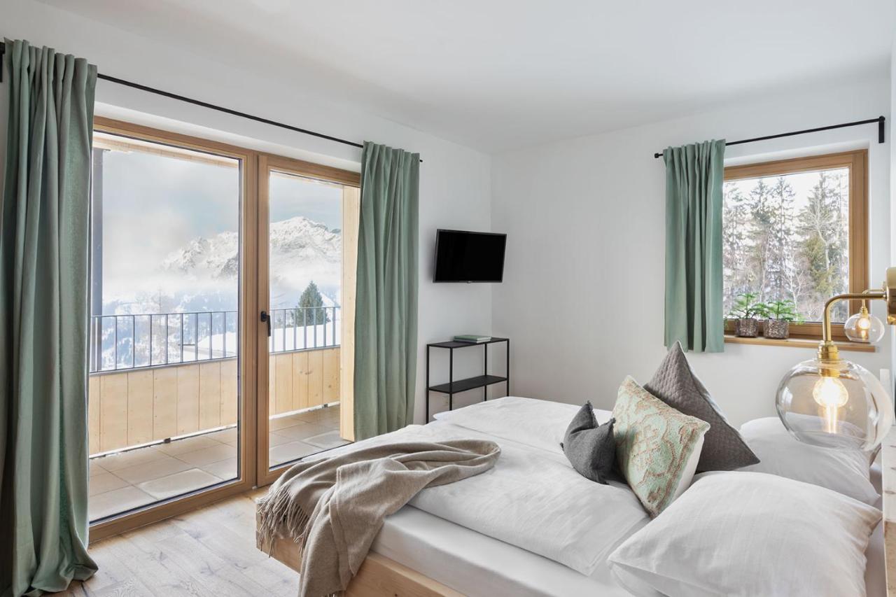 Holzhackerin - The Charming Haus Am Berg Aparthotel Schladming Exterior photo